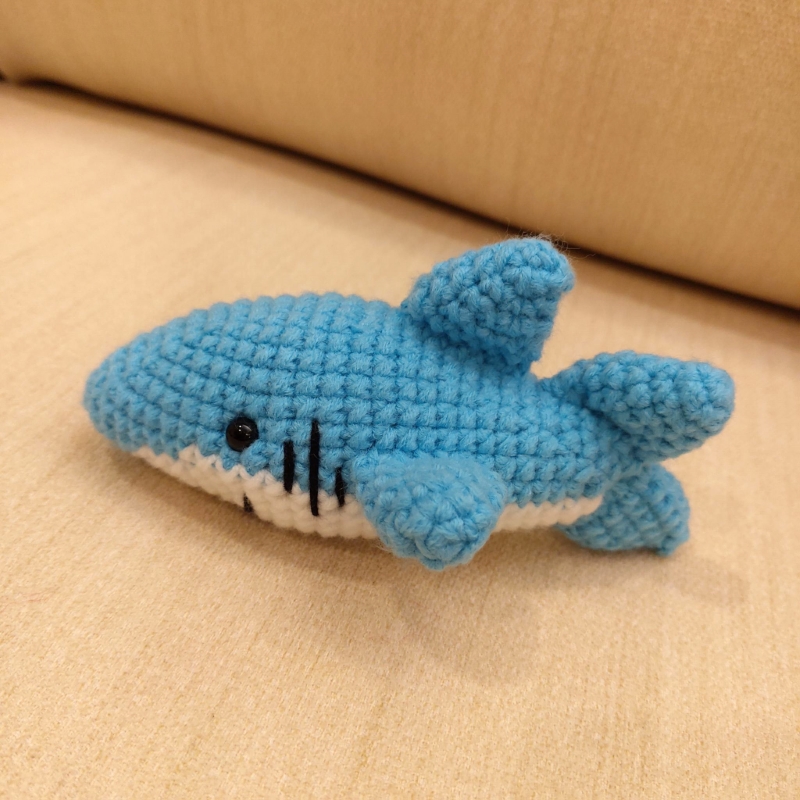 鯊魚 藍色 娃娃